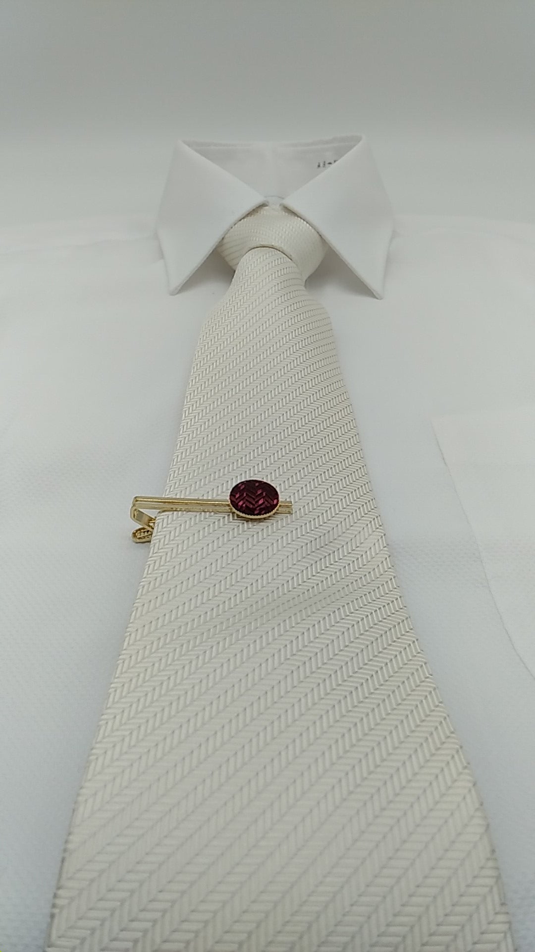 Kyoto Nishijin-ori original necktie pin -Flux- (red) Award-winning products