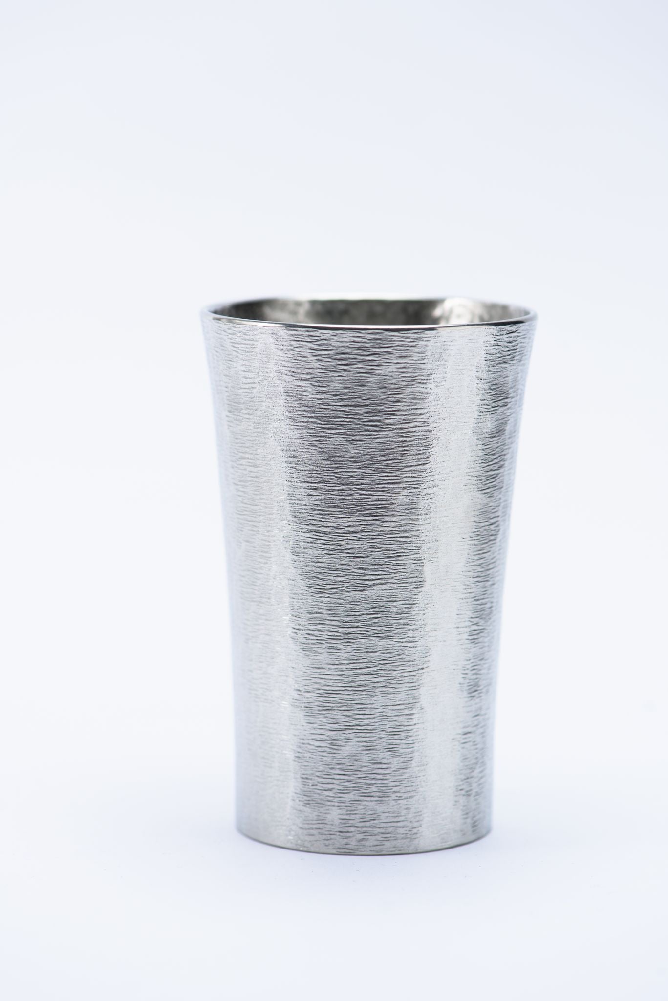 Tin tumbler (The middle size) -Made by Japanese traditional craftsmen-