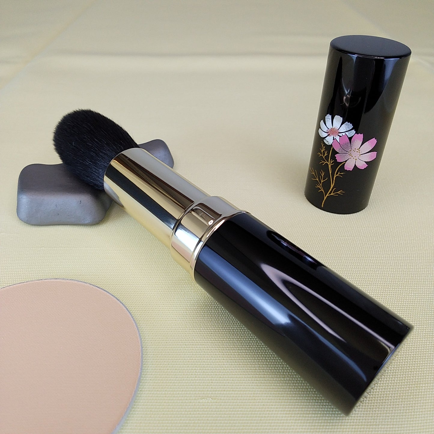 Kumano Fude Makie type makeup brash (Cosmos) -Made in Japan-
