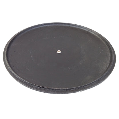 Iron lid with wooden knob for use with frying pans and pots from Japan