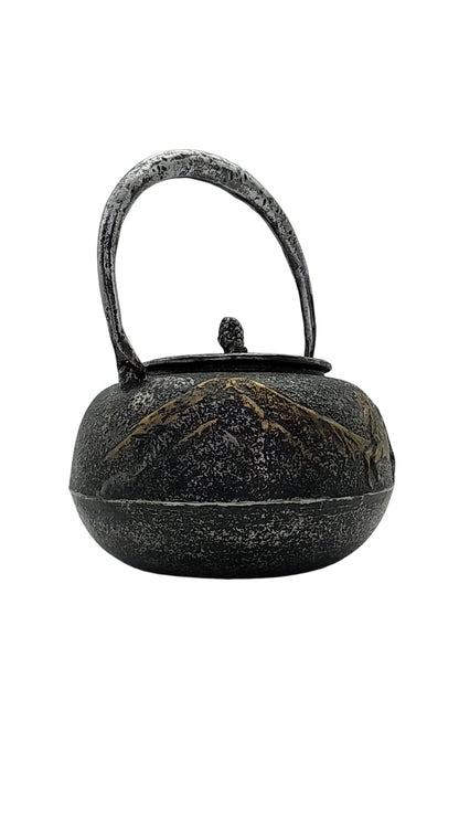 Original iron kettle -Mt.Fuji and horse, Size 10-