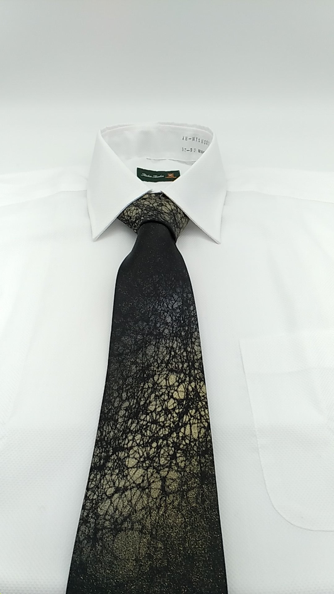 Kyoto Nishijin-ori tie(Gold colored handpaint tie Haze) -Black-